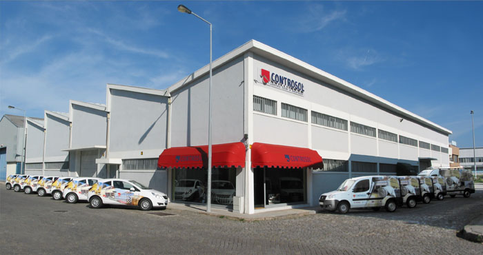 Instalações da Controsol que é uma empresa do ramo da proteção solar técnica e arquitetónica